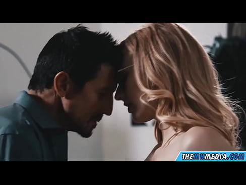 ❤️ Romantikong pakighilawas sa usa ka slutty blonde ️ Porn video sa amon ❤